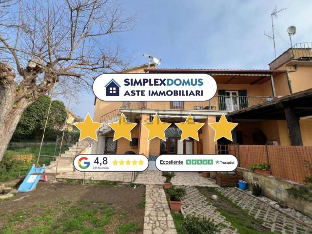 Appartamento in vendita di 206 m² in Via San Michele