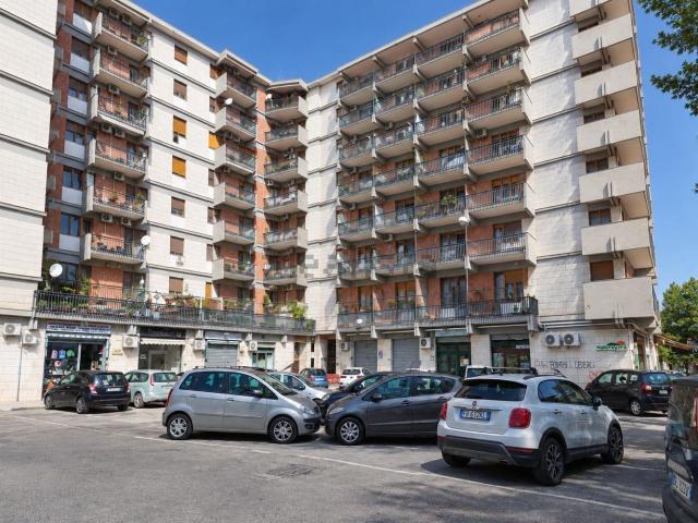 Appartamento in vendita di 206 m² in Via Vincenzo Gioberti, 58