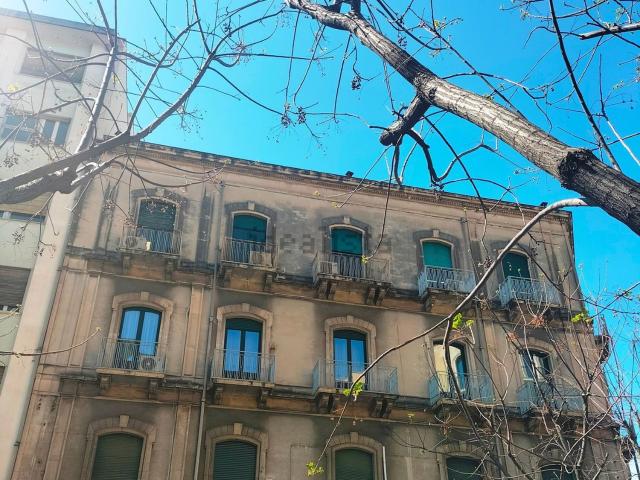 Appartamento in vendita di 206 m² in Corso delle Province