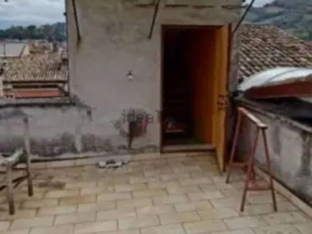 Appartamento in vendita di 207 m² in Via Gaetano Lapis