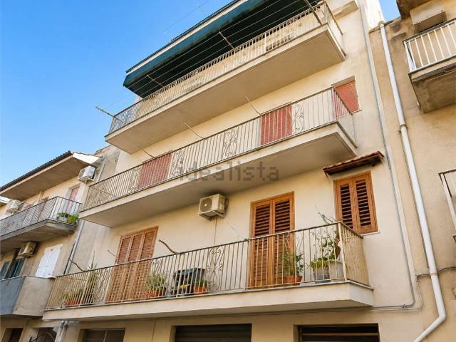 Appartamento in vendita di 207 m² in Via I. Stravinski, 46