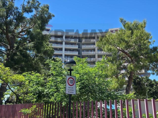 Appartamento in vendita di 207 m² in Via Renato Dell&apos Andro, 46