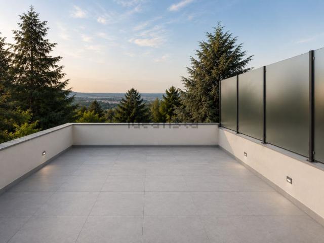 Appartamento in vendita di 207 m² in Strada della sorgente