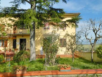 Appartamento in vendita di 208 m² in Via Cerretana, 134