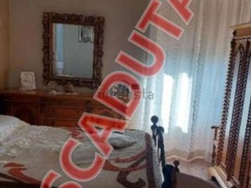 Appartamento in vendita di 208 m² in Via Gian Battista Vico