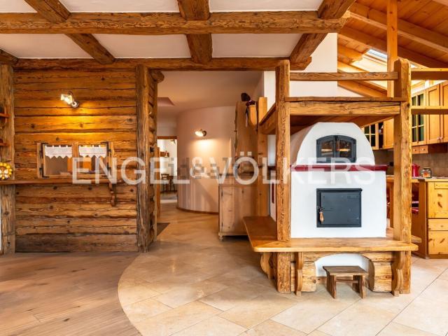 Appartamento in vendita di 208 m² in Via Giovanelli, 26
