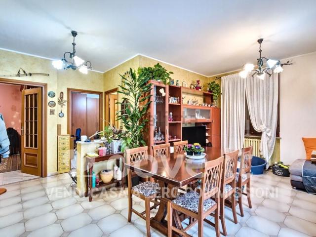 Appartamento in vendita di 208 m² in Via Trieste, 135