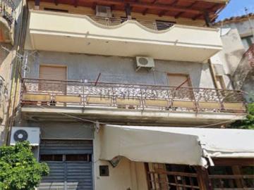 Appartamento in vendita di 208 m² in Piazza Mazzini