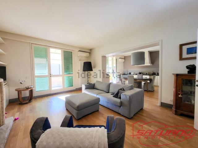 Appartamento in vendita di 208 m² in Piazza San Pietro Somaldi