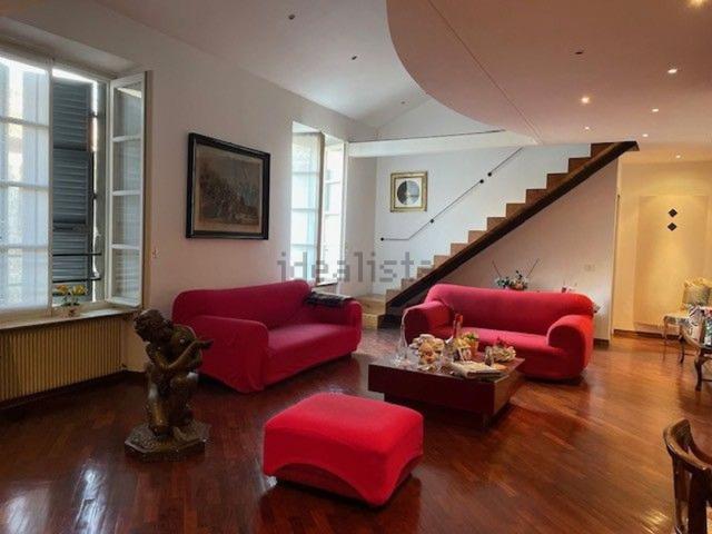 Appartamento in vendita di 208 m² in Strada San Nicolò