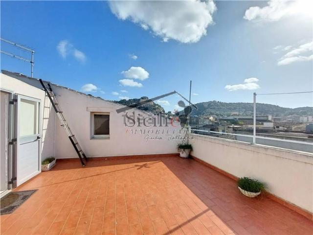 Appartamento in vendita di 209 m²