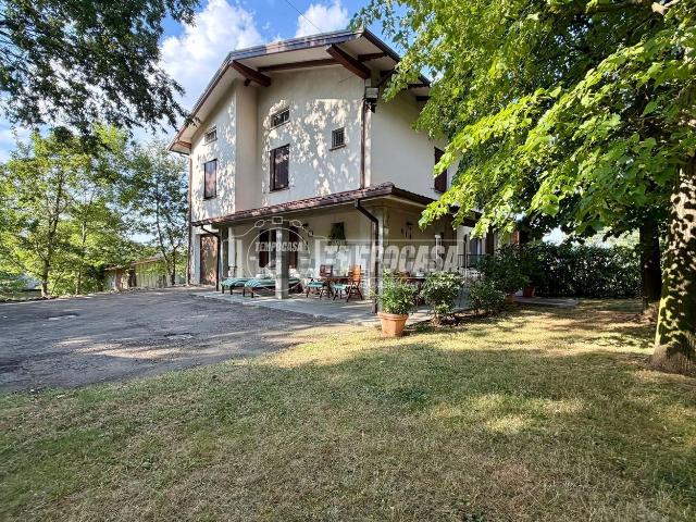 Appartamento in vendita di 209 m²