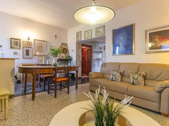 Appartamento in vendita di 209 m² in Via Sant&apos Ansovino, 513