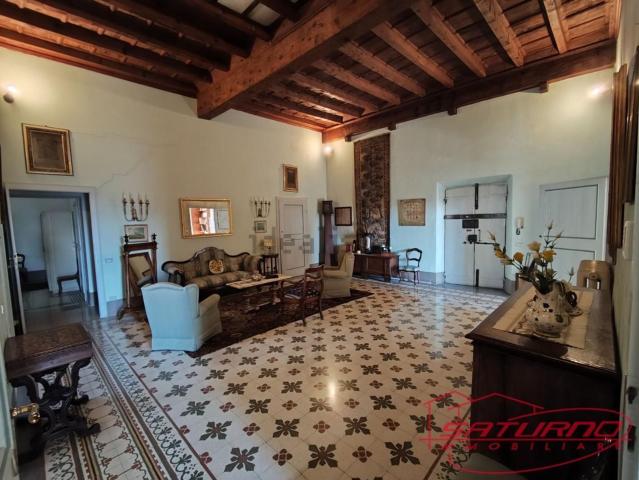 Appartamento in vendita di 210 m²