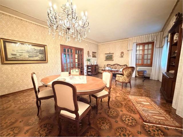 Appartamento in vendita di 210 m²