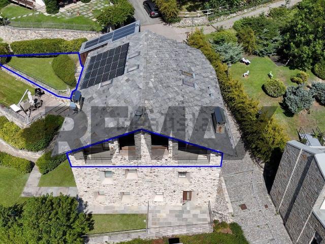 Appartamento in vendita di 210 m² in Località Grand Chemin, 238