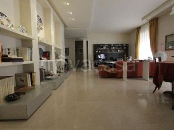 Appartamento in vendita di 210 m²