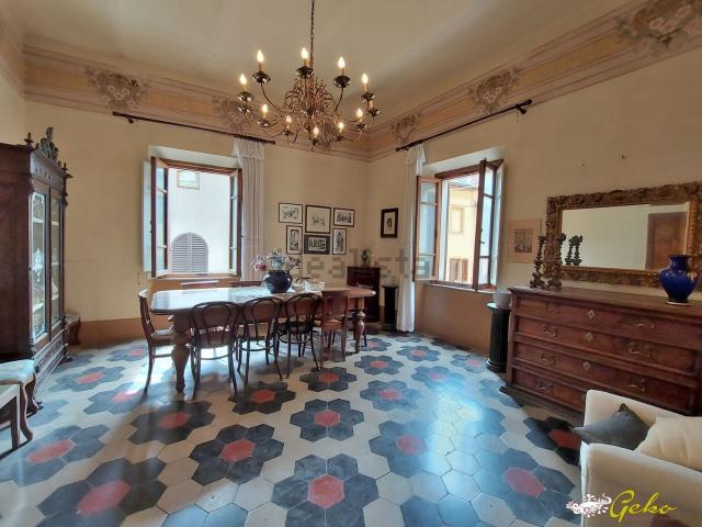 Appartamento in vendita di 210 m²