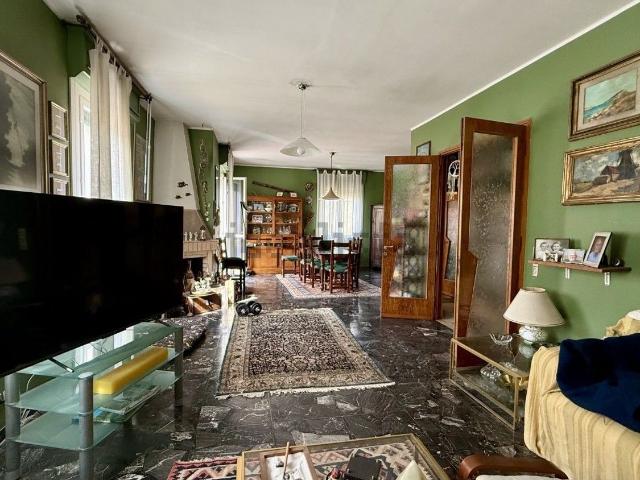 Appartamento in vendita di 210 m²
