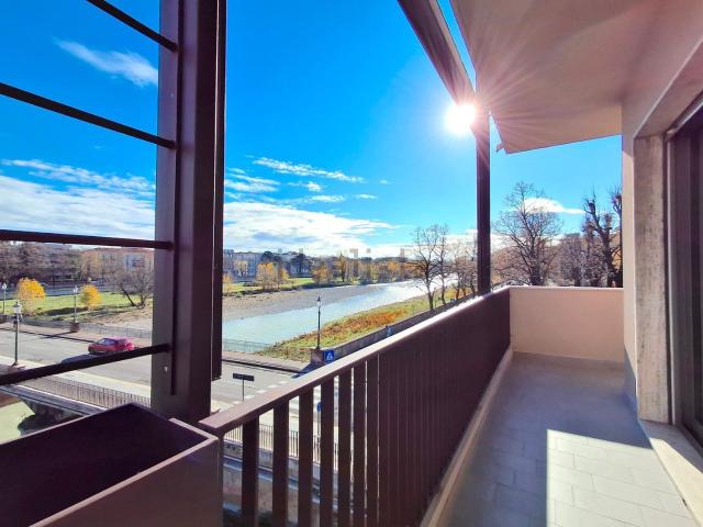 Appartamento in vendita di 210 m²