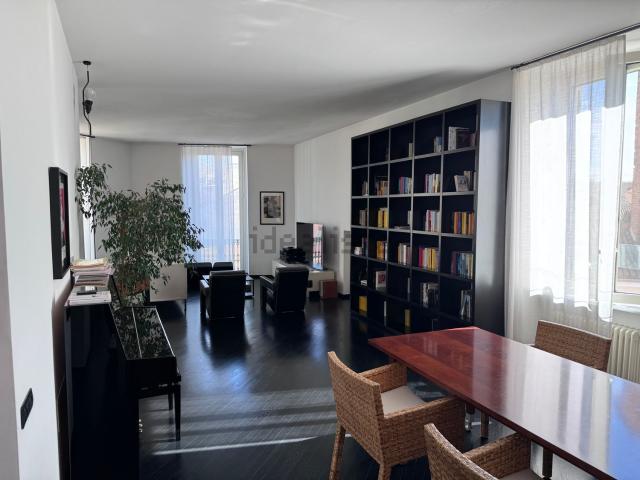 Appartamento in vendita di 210 m²