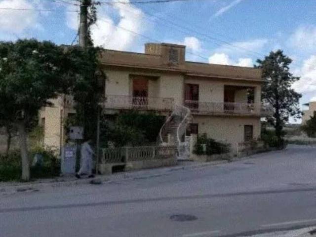 Appartamento in vendita di 210 m² in Via Cofano