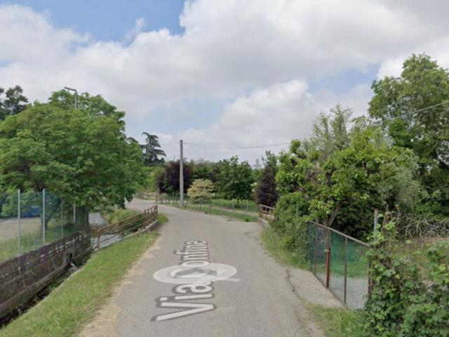 Appartamento in vendita di 210 m² in Via Confine