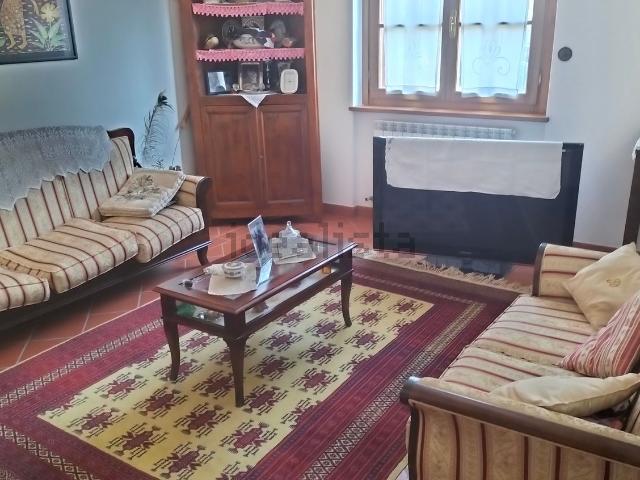 Appartamento in vendita di 210 m² in Via Cagliari, 7