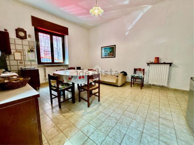 Appartamento in vendita di 210 m² in Via Guglielmo Marconi, 4