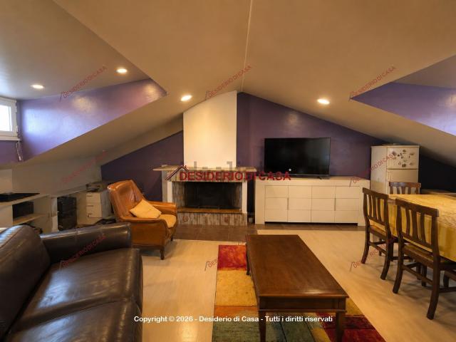 Appartamento in vendita di 210 m² in Via Dottore Benedetto Genovesi, 96