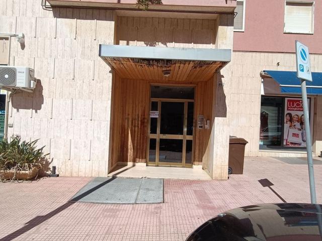 Appartamento in vendita di 210 m² in Via Don Giovanni Minzoni, 245