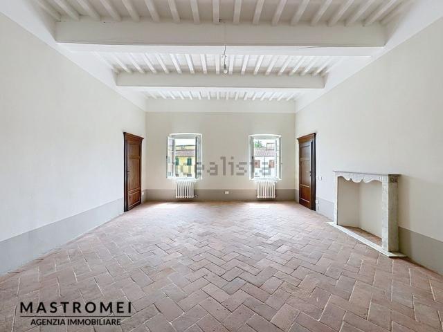 Appartamento in vendita di 210 m² in Via della Repubblica, 10