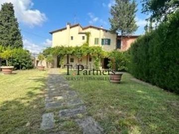 Appartamento in vendita di 210 m² in Via di Boldrone