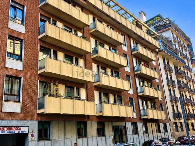 Appartamento in vendita di 210 m² in Via Lamarmora, 77