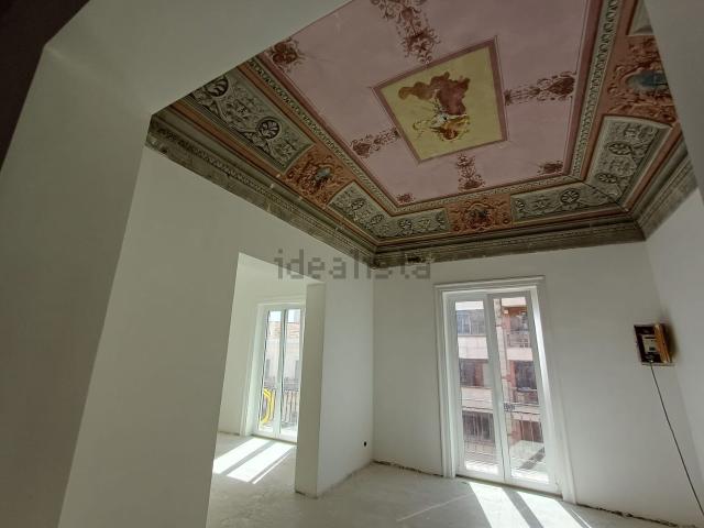 Appartamento in vendita di 210 m² in Via Paolo Paternostro