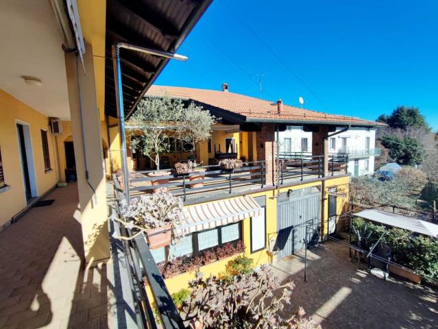 Appartamento in vendita di 330 m² in Via Roma