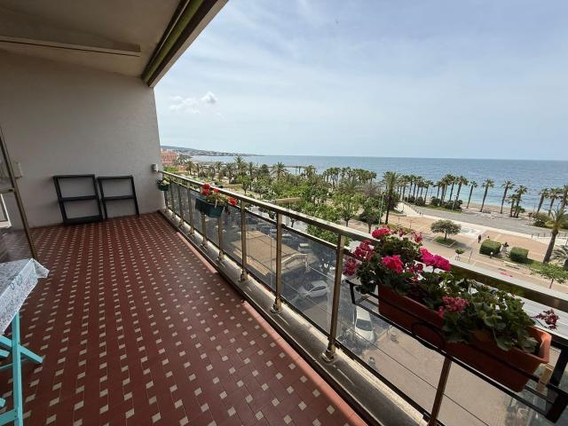 Appartamento in vendita di 210 m² in Viale Giuseppe Garibaldi