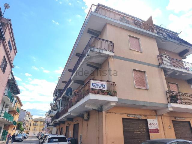 Appartamento in vendita di 210 m² in Viale Riccione