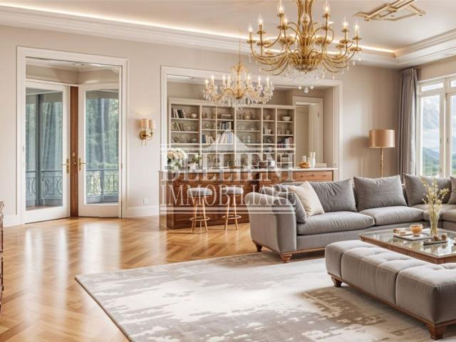 Appartamento in vendita di 210 m² in Borgo Berga