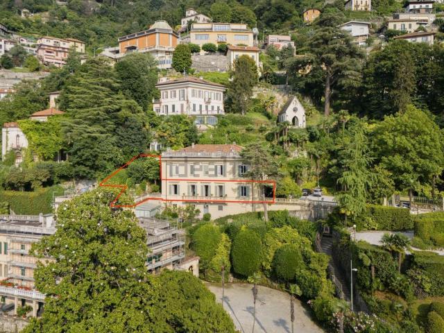 Appartamento in vendita di 210 m² in Frazione Girola, 7