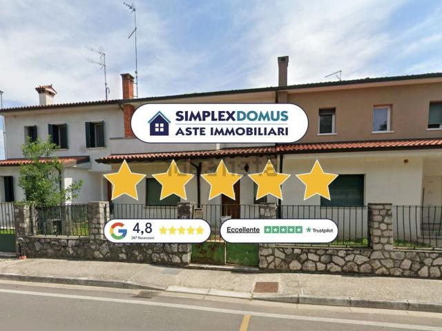 Appartamento in vendita di 210 m² in Piazza Cecchini