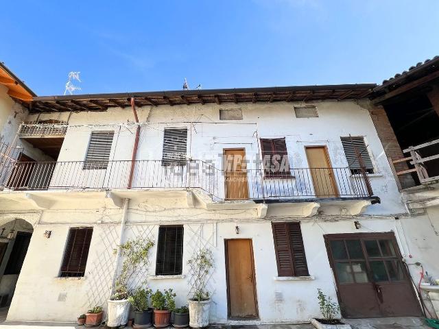 Appartamento in vendita di 211 m² in Via Canazza