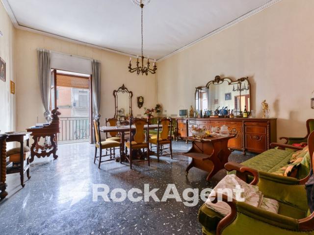 Appartamento in vendita di 211 m² in Via Sant&apos Antonio Abate