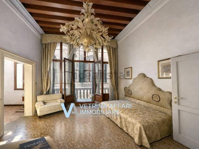 Appartamento in vendita di 212 m²
