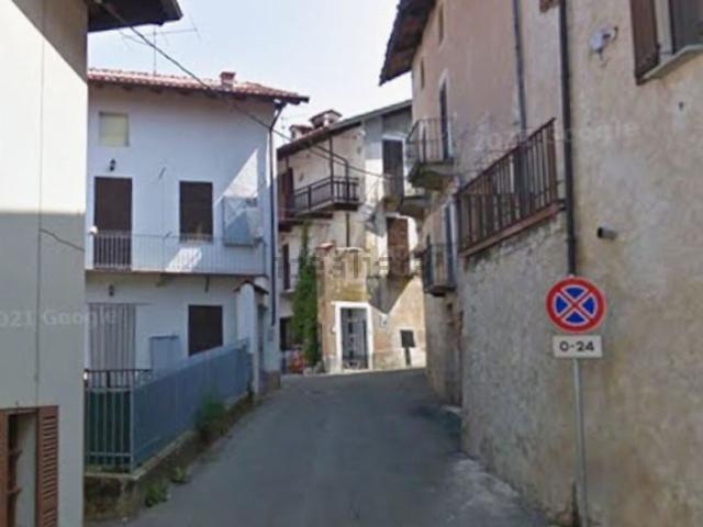 Appartamento in vendita di 212 m² in Via Cerro