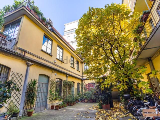 Appartamento in vendita di 212 m² in Via Aristotile Fioravanti