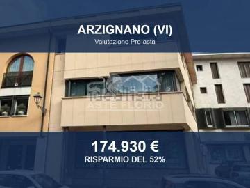 Appartamento in vendita di 212 m² in Via dal Molin, 10