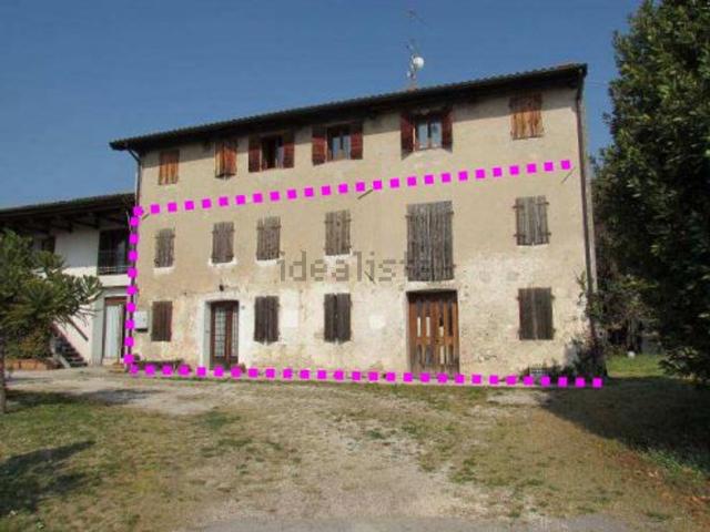 Appartamento in vendita di 212 m² in Via Trieste, 15