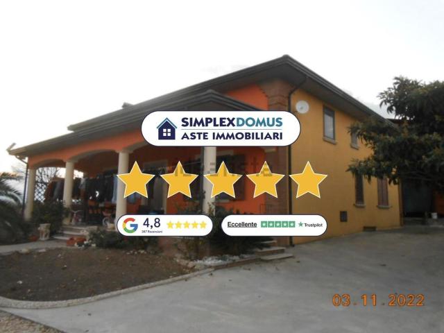 Appartamento in vendita di 212 m² in Contrada Montecalvo