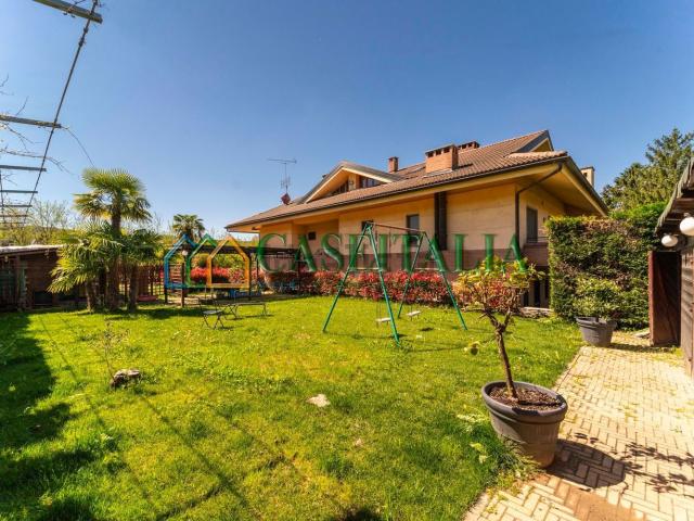 Appartamento in vendita di 212 m² in Strada Ponata, 77